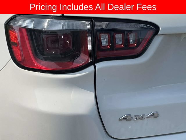 Used 2017 Jeep Compass Latitude AWD/4WD image 6