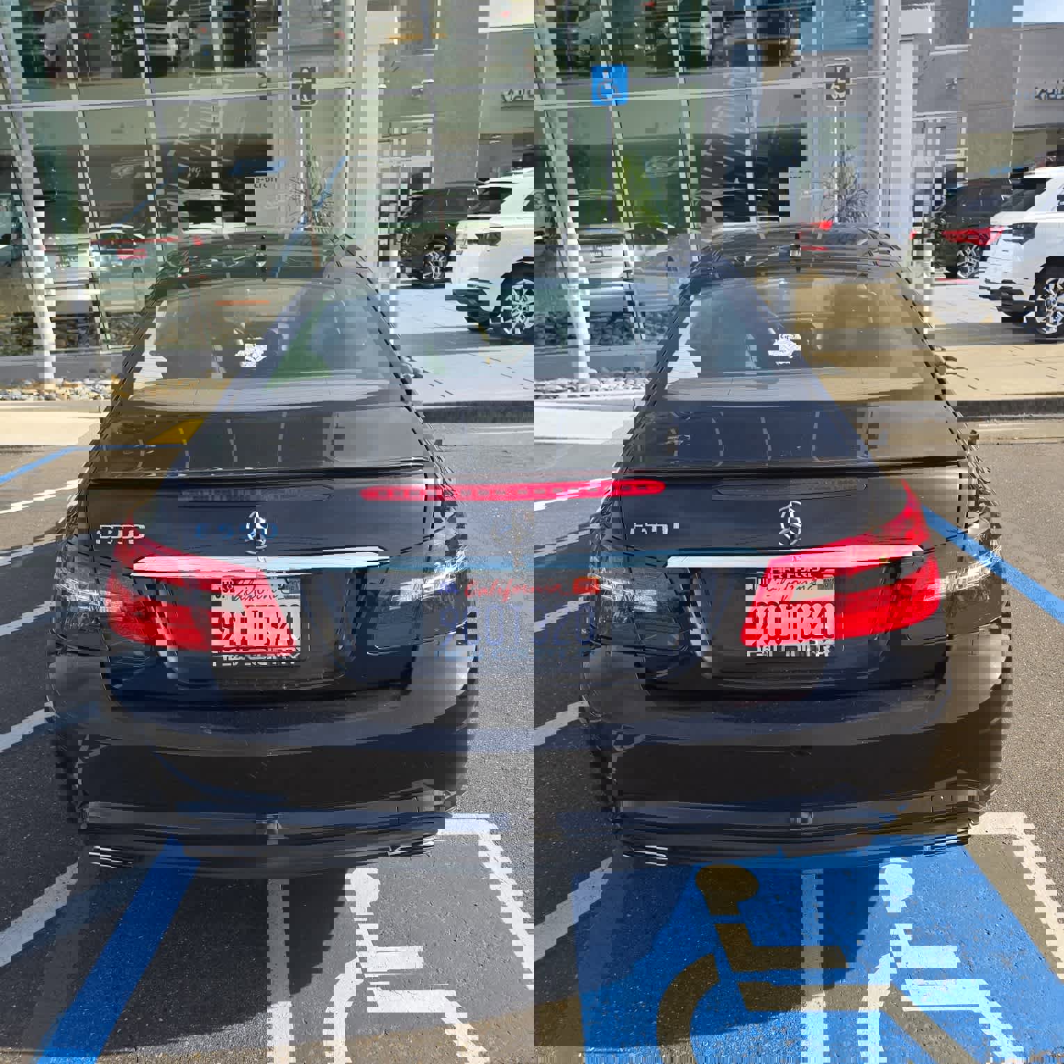 Used 2012 Mercedes-Benz E 550 Coupe image 11