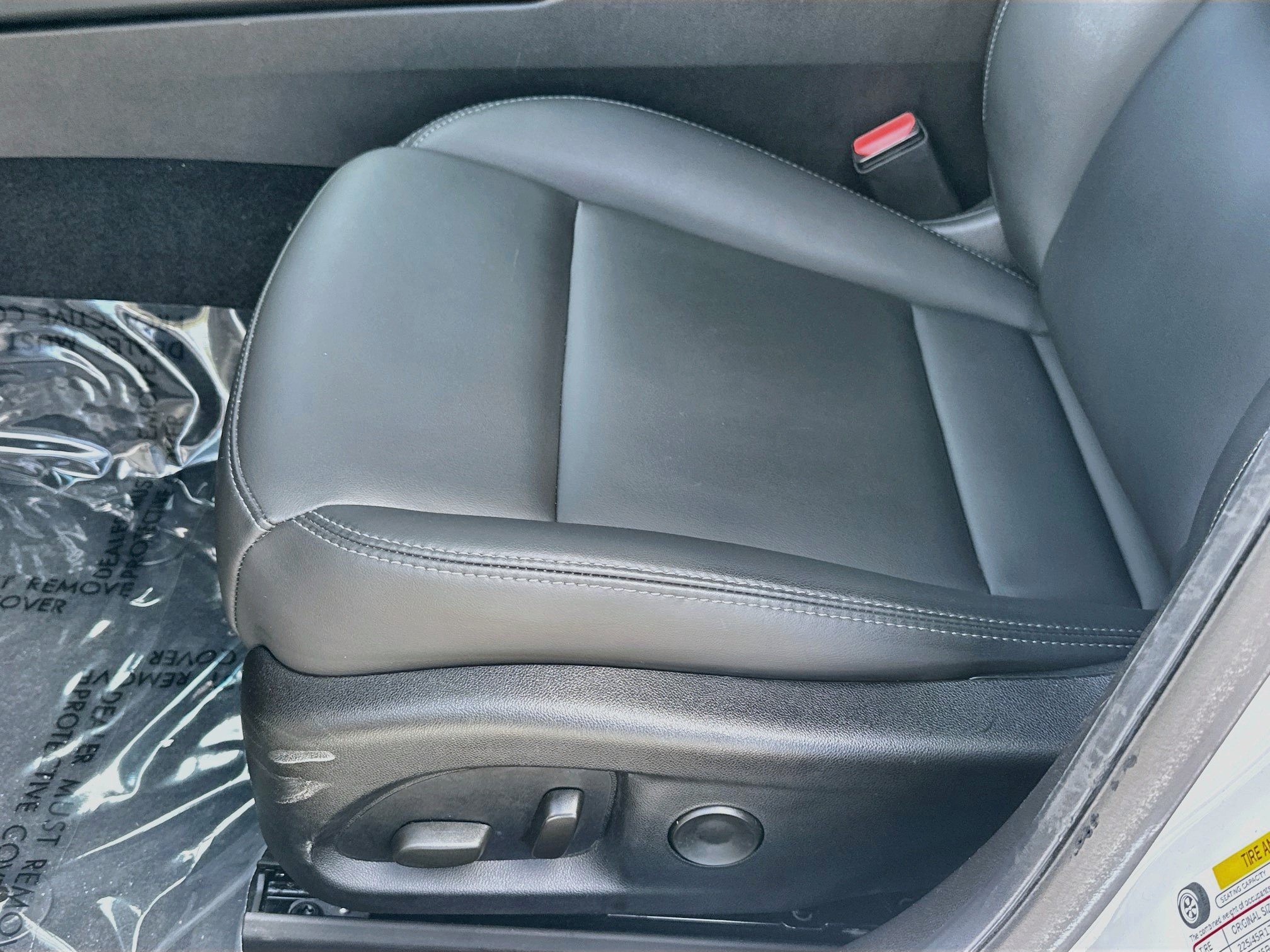 Used 2023 Cadillac CT4 Luxury w/ Sun And Sound Package RWD image 18