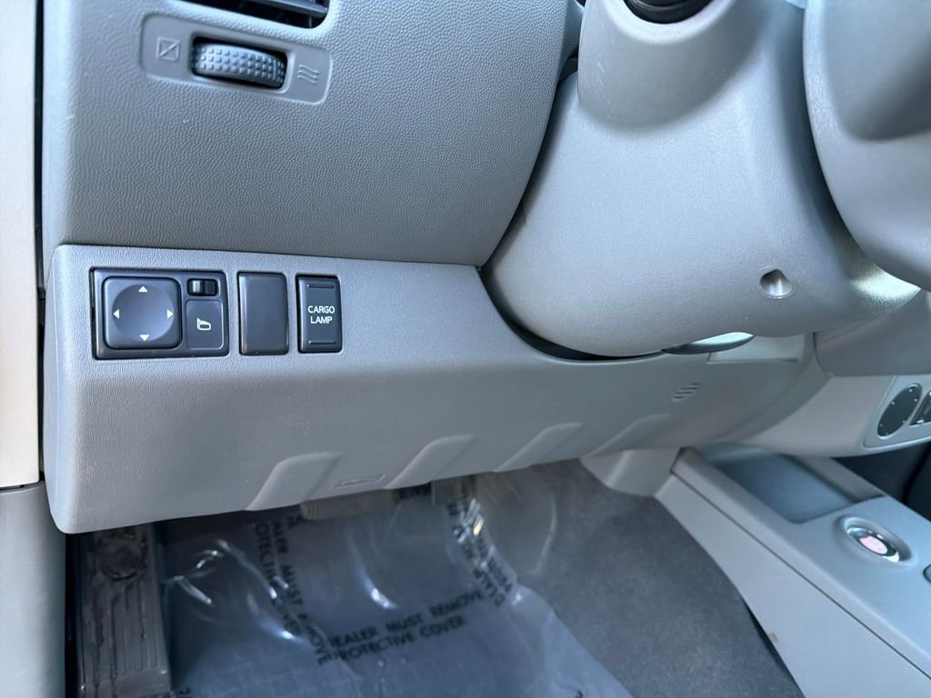 Used 2020 Nissan Frontier SV w/ Midnight Edition Floor Mats image 17