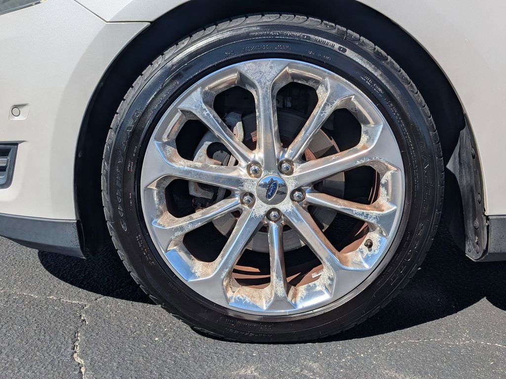 Used 2014 Ford Taurus Limited w/ Equipment Group 301A image 22