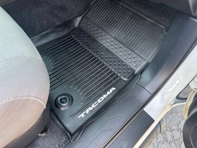 Used 2019 Toyota Tacoma SR RWD image 10