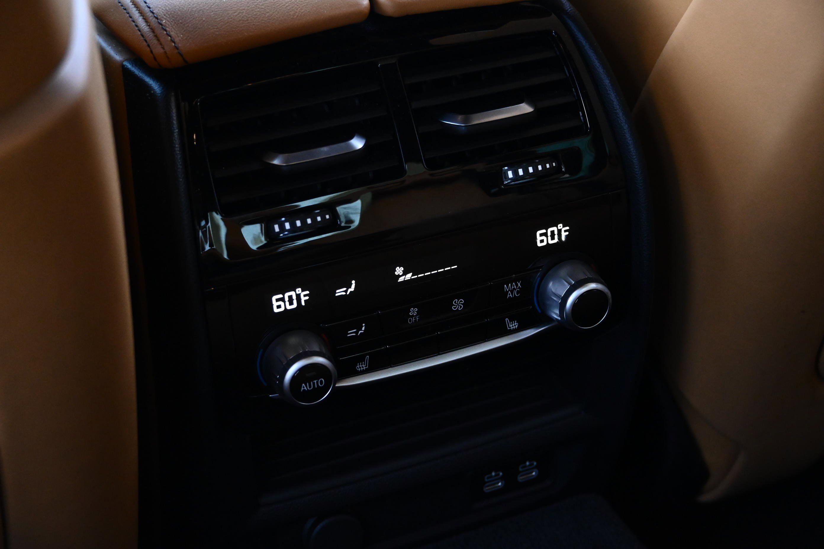 Used 2020 BMW M5 w/ Executive Package image 34