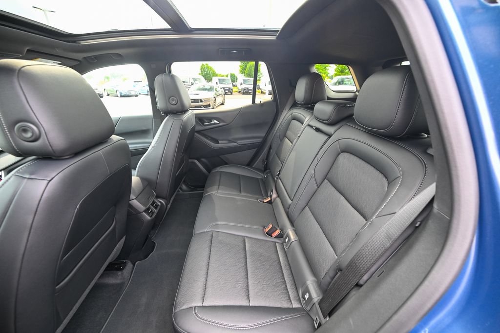 Used 2025 Chevrolet Equinox LT w/ Convenience Package II FWD image 22