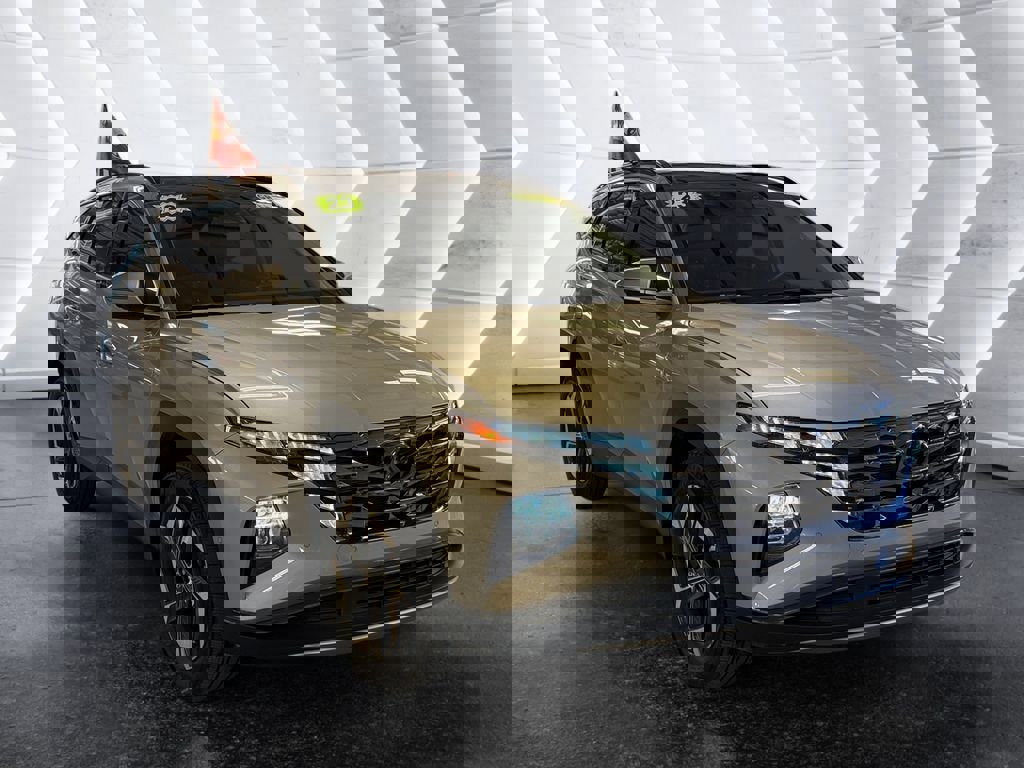 Used 2023 Hyundai Tucson Limited AWD/4WD image 1