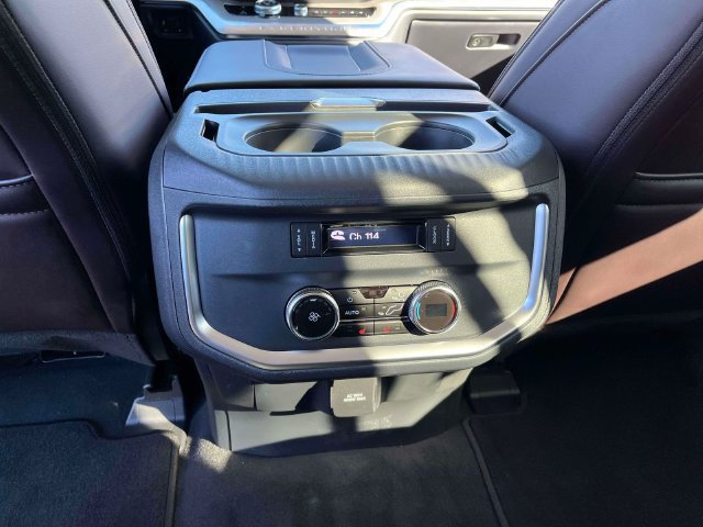 New 2027 Ford Expedition Platinum w/ Platinum Ultimate Package AWD/4WD image 14