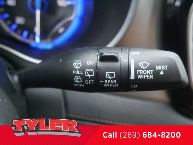 New 2026 Chrysler Pacifica Pinnacle w/ Trailer Tow Group AWD/4WD image 26