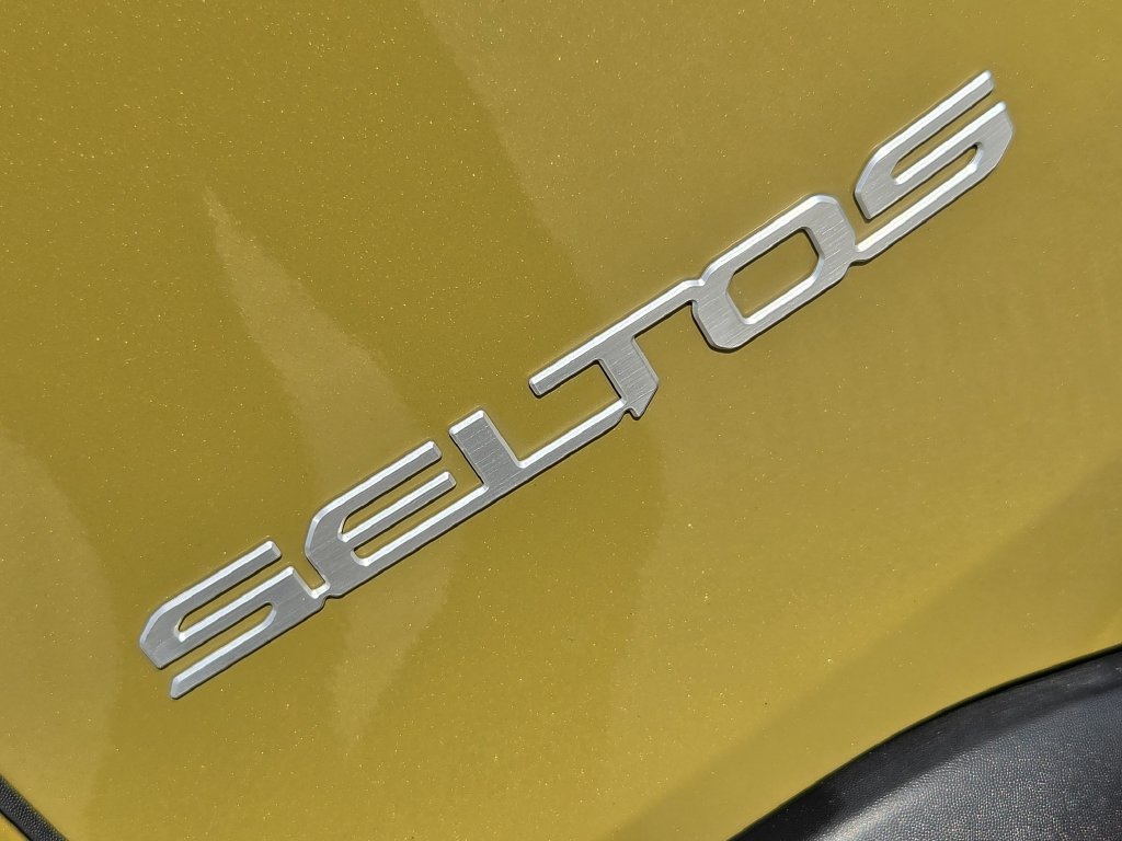 Used 2024 Kia Seltos SX w/ SX Sunroof Package AWD/4WD image 12