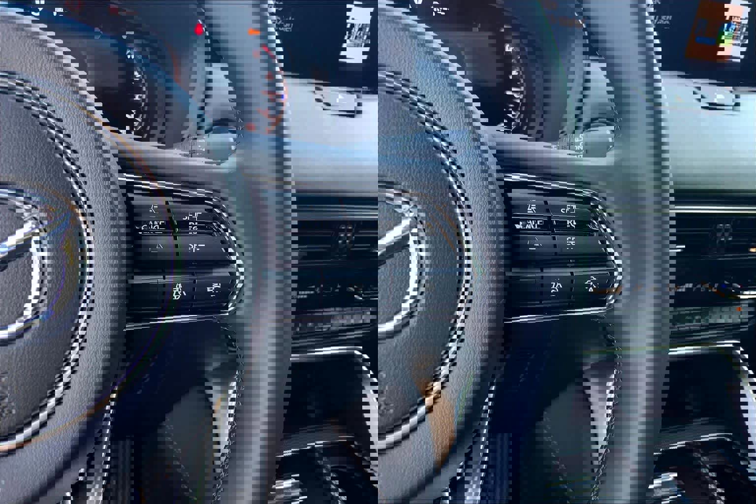 Used 2025 MAZDA CX-90 3.3 Turbo S w/ Premium Package image 24