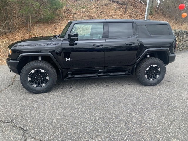 New 2024 GMC Hummer EV 2X w/ Extreme Off-Road Package