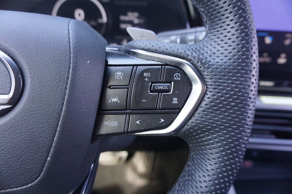 Used 2024 Lexus TX 500h AWD w/ Technology Package image 9
