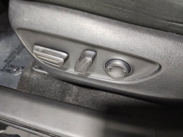 Used 2024 Toyota RAV4 XLE w/ Convenience Package image 23