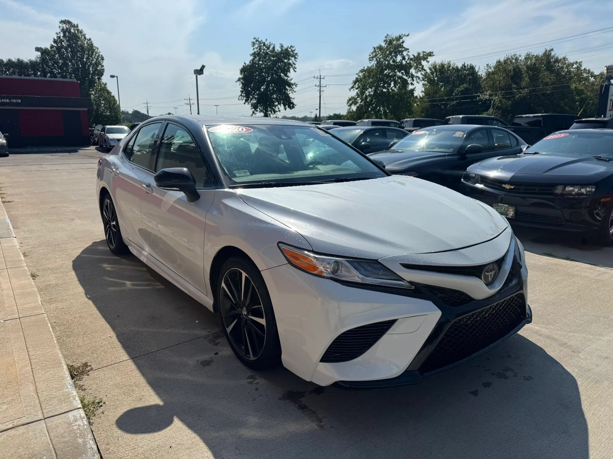 Used 2020 Toyota Camry XSE w/ Navigation Package FWD image 3