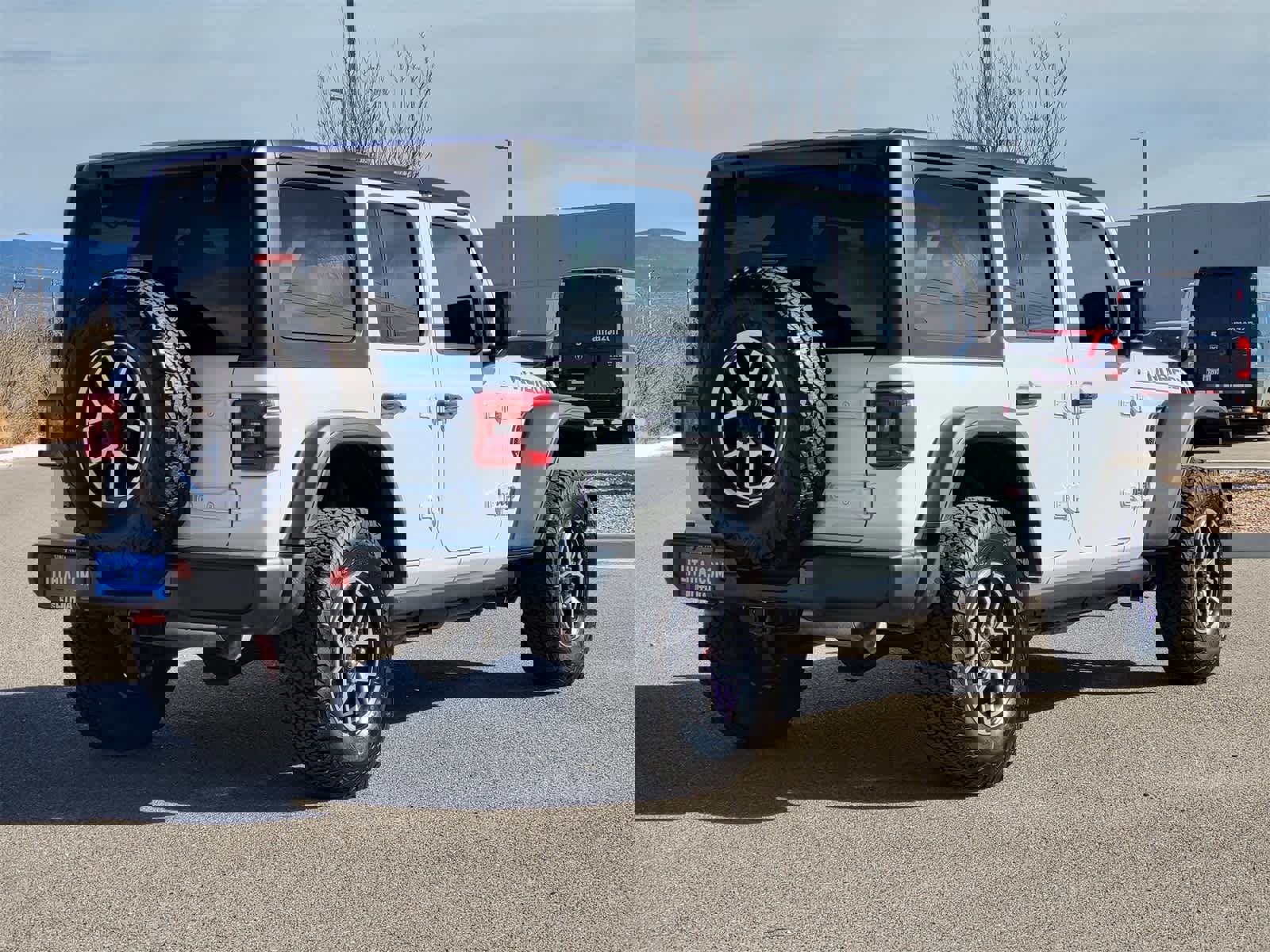 Used 2024 Jeep Wrangler Unlimited Rubicon w/ Convenience Group image 4