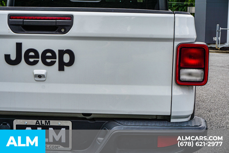 Used 2023 Jeep Gladiator Overland AWD/4WD image 12