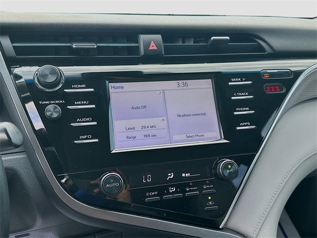 Used 2018 Toyota Camry SE image 12