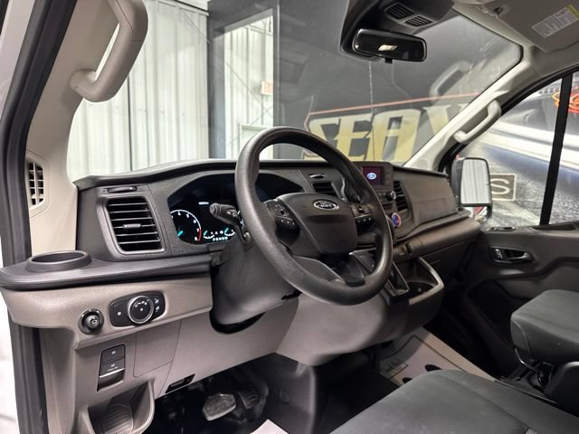 Used 2025 Ford Transit 250 Low Roof w/ Exterior Upgrade Package RWD image 6