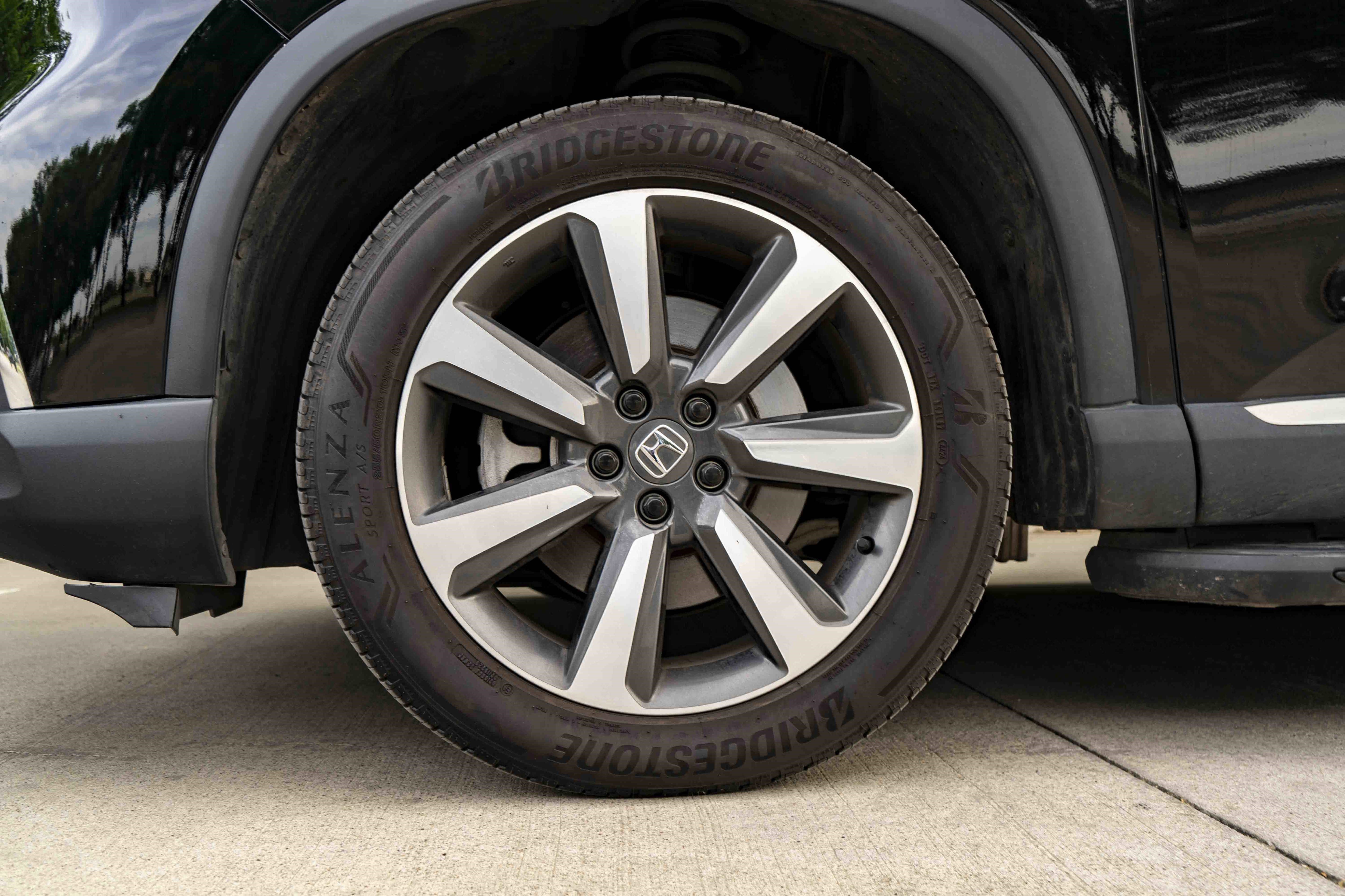 Used 2024 Honda Pilot Elite image 14