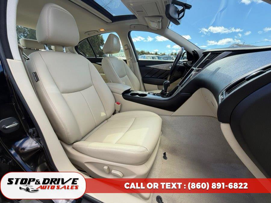 Used 2015 INFINITI Q50 Premium w/ Navigation Package AWD/4WD image 17
