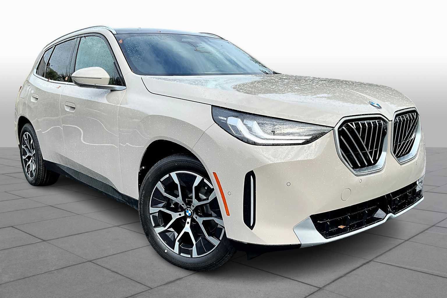 New 2026 BMW X3 xDrive30 w/ Premium Package image 2