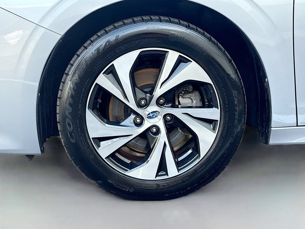 Used 2022 Subaru Legacy Premium AWD/4WD image 31