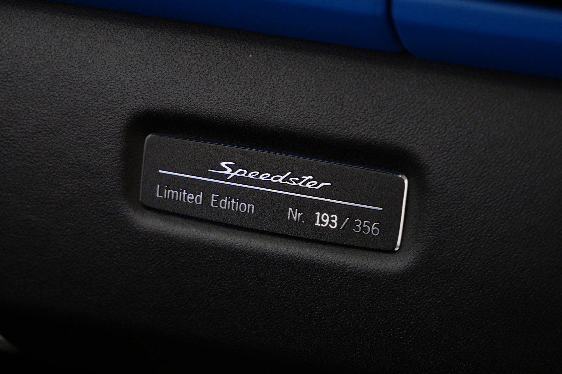 Used 2011 Porsche 911 Speedster RWD image 16