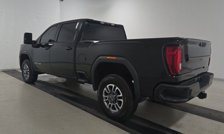 Used 2021 GMC Sierra 2500 AT4 w/ Gooseneck/5TH Wheel Package image 4