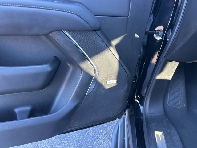 Used 2024 Chevrolet Suburban LT image 14