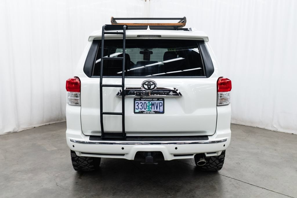 Used 2010 Toyota 4Runner SR5 AWD/4WD image 5