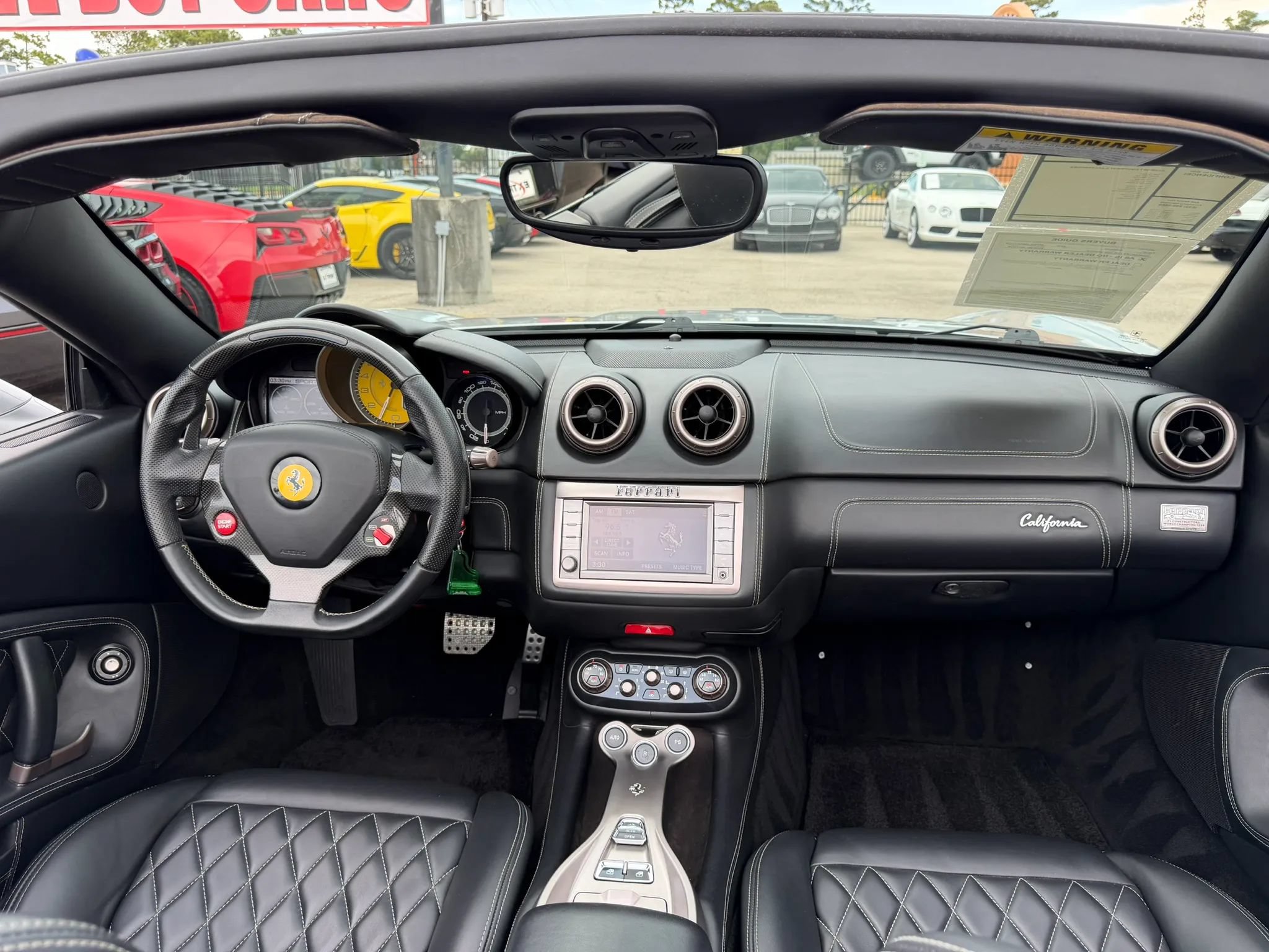 Used 2010 Ferrari California RWD image 28