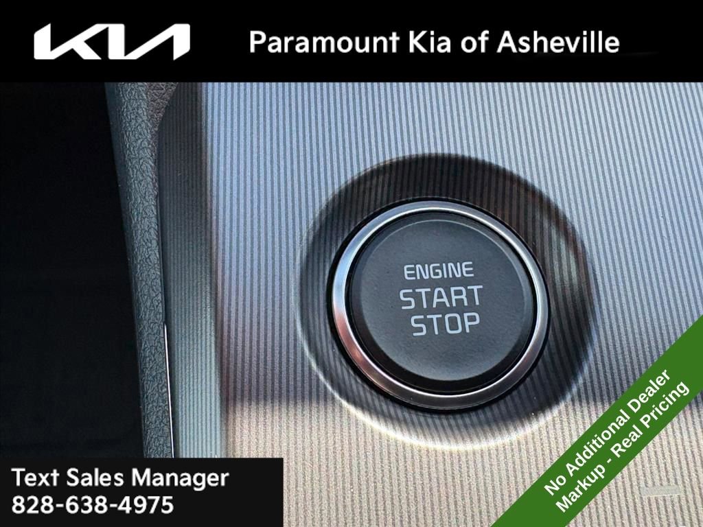 New 2026 Kia Sportage EX image 14