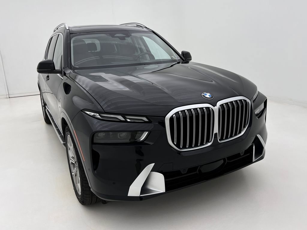 Certified 2023 BMW X7 xDrive40i w/ Climate Comfort Package image 3