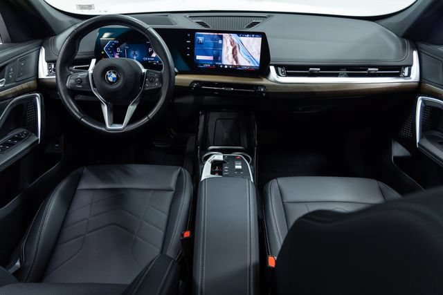 Certified 2025 BMW X1 xDrive28i w/ Technology Package AWD/4WD image 21