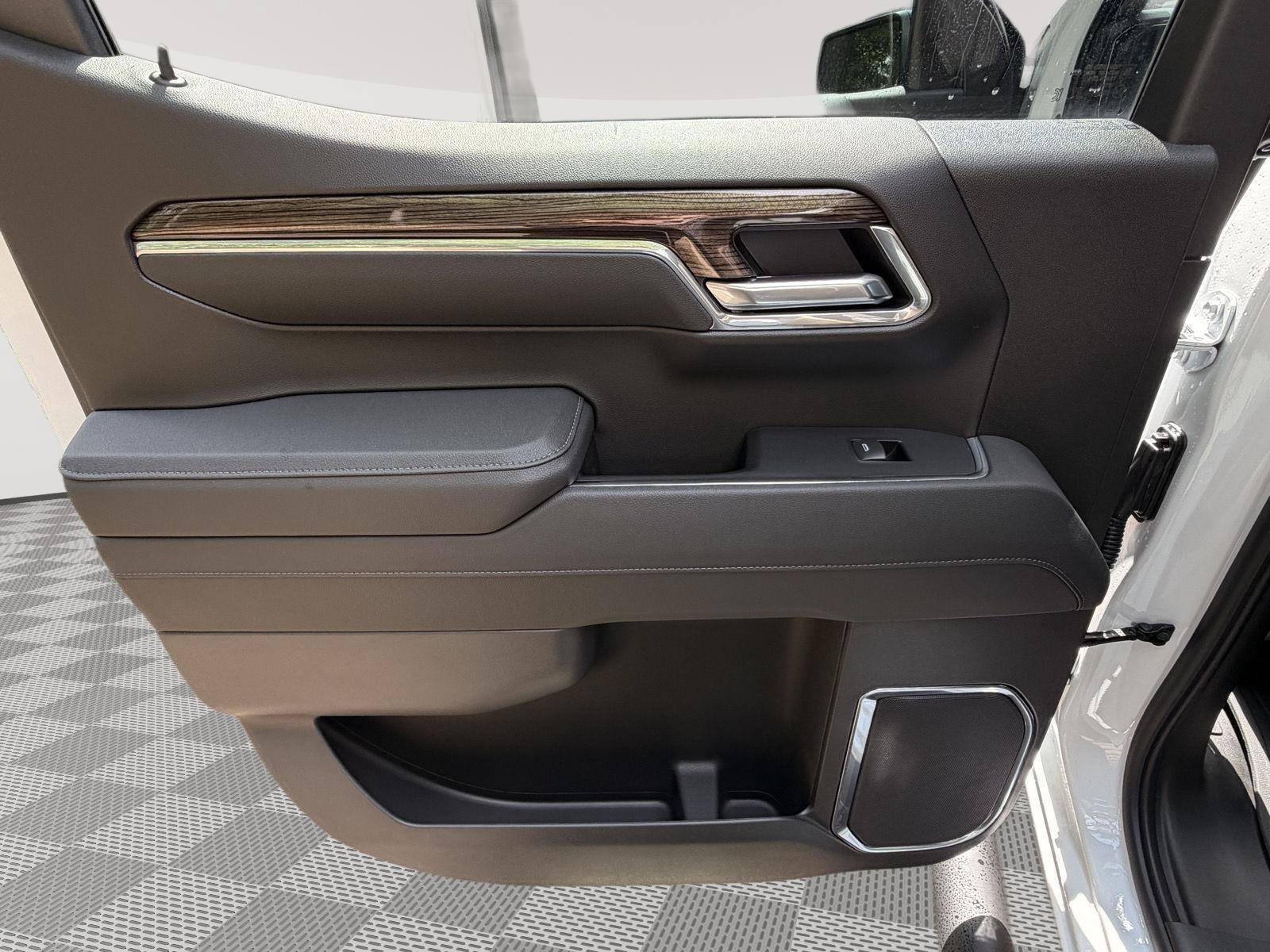 New 2026 Chevrolet Silverado 1500 LT Trail Boss w/ LT Trail Boss Premium Package AWD/4WD image 24