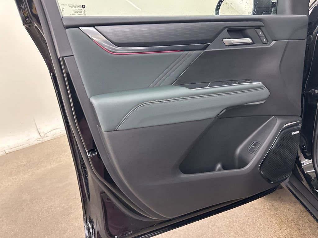 New 2026 GMC Acadia AT4 w/ Luxury Package image 28