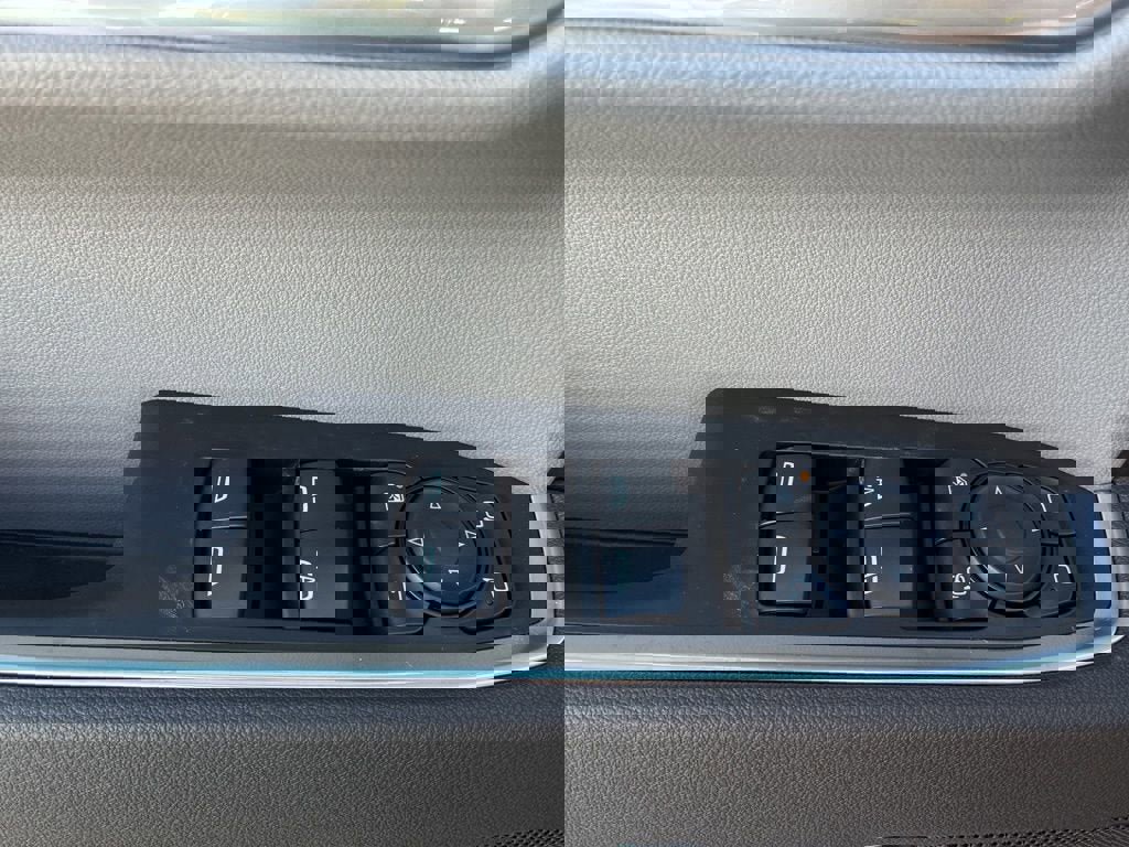 New 2026 Chevrolet Silverado 1500 LTZ w/ LTZ Premium Package image 28