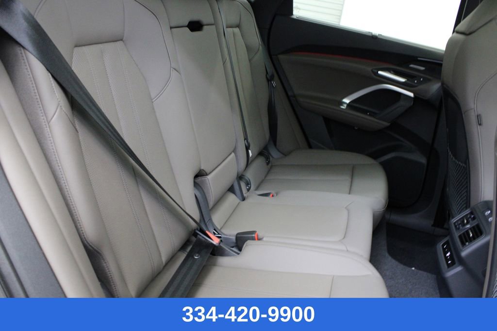 New 2025 Audi Q5 Prestige image 20