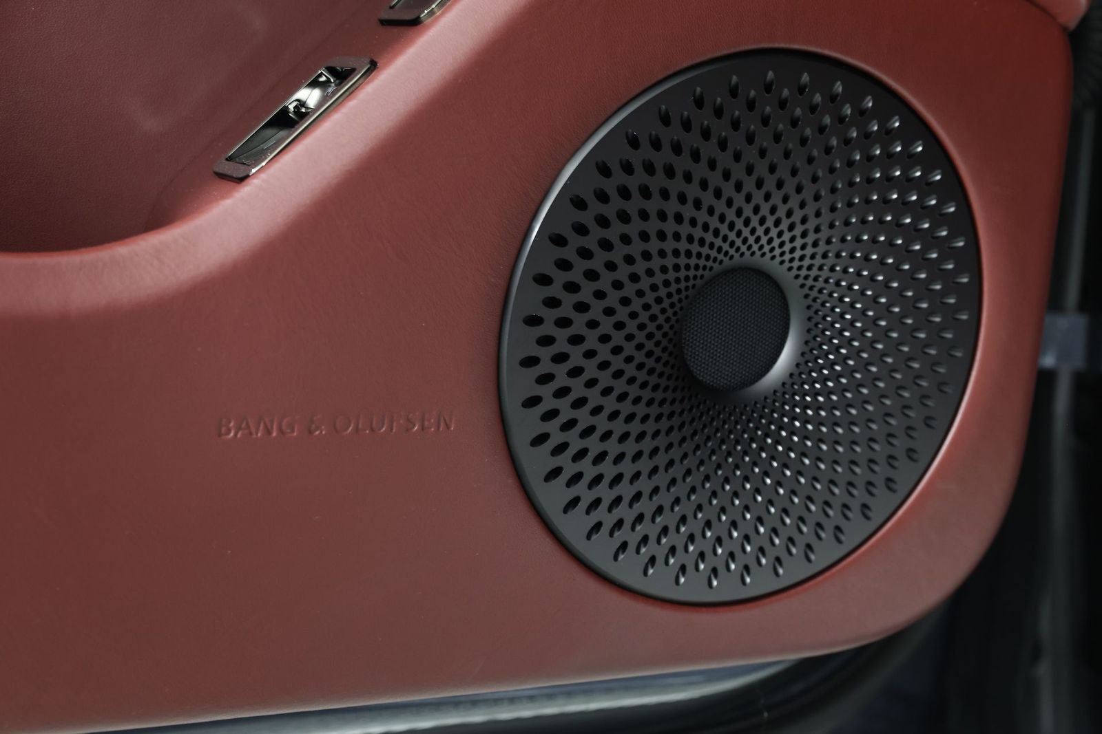 New 2025 Bentley Flying Spur Plug-In Hybrid AWD/4WD image 23