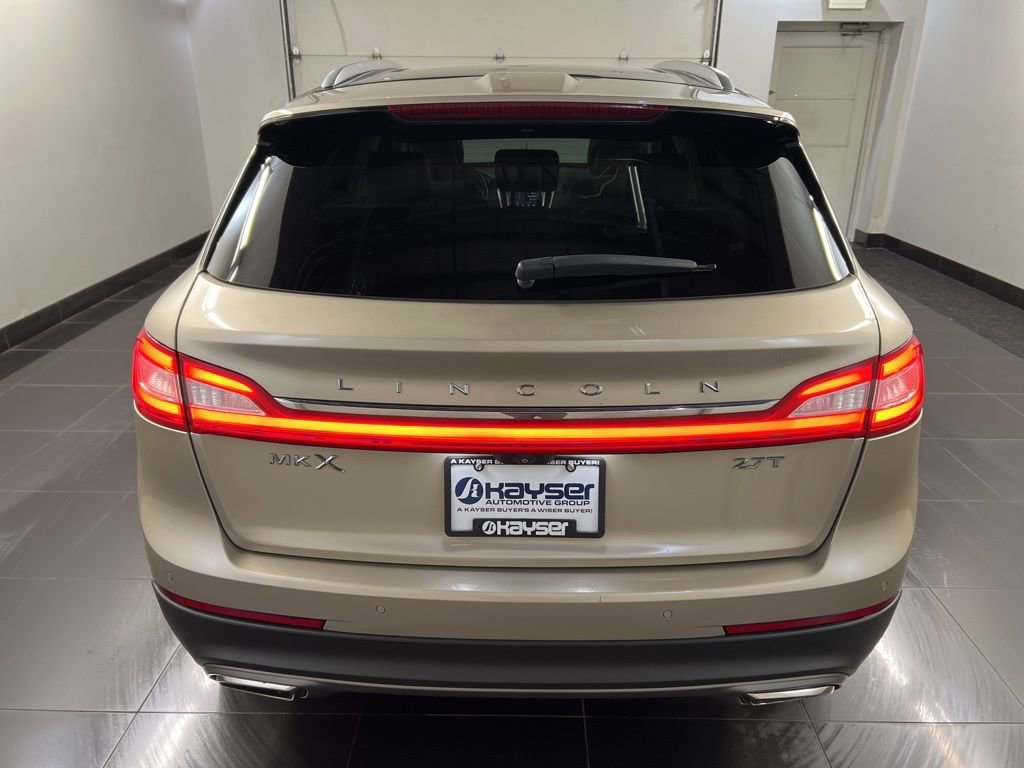 Used 2017 Lincoln MKX Reserve image 5
