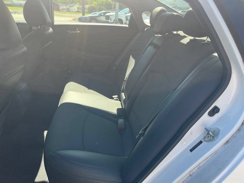 Used 2012 Hyundai Sonata SE w/ Navigation & Sunroof Pkg FWD image 9