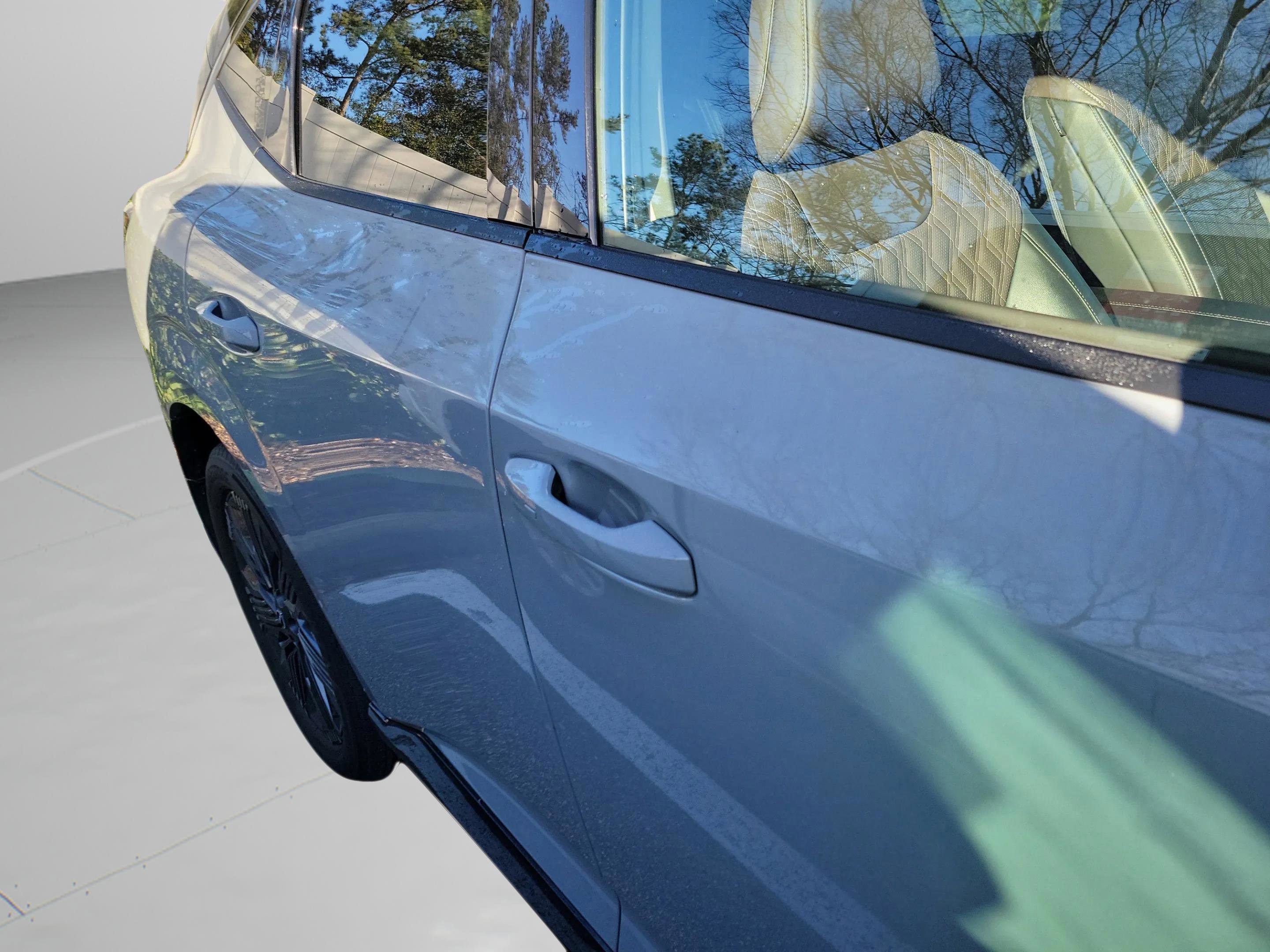 Certified 2025 Nissan Murano Platinum w/ Cargo Package image 51