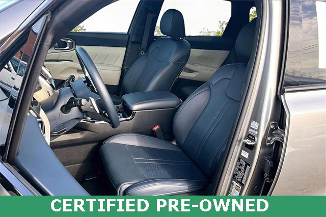 Certified 2023 Kia Sorento SX Prestige image 24