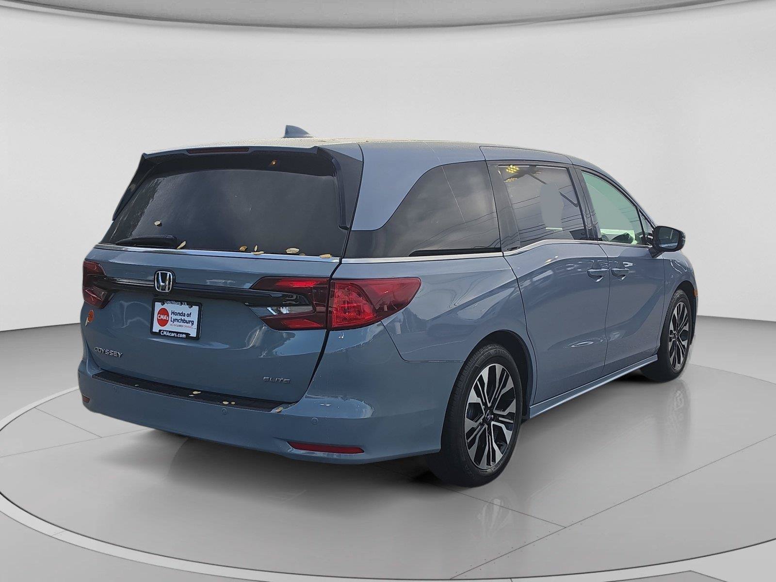 Used 2026 Honda Odyssey Elite image 5
