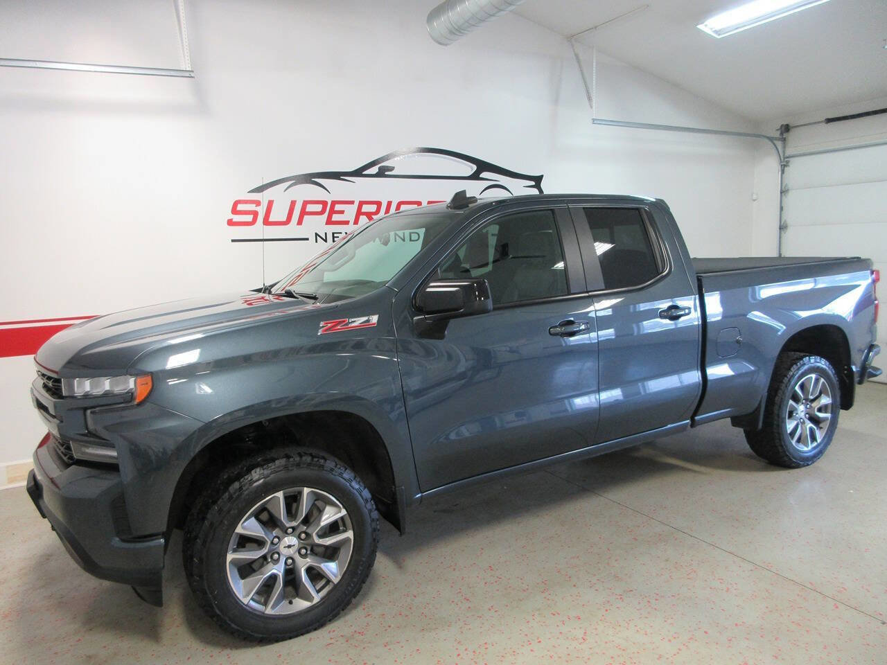 Used 2019 Chevrolet Silverado 1500 RST image 2