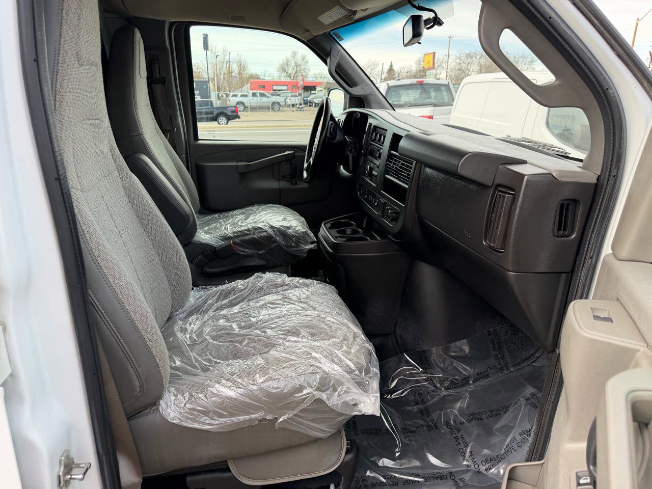 Used 2020 Chevrolet Express 2500 Extended w/ Communications Package image 27