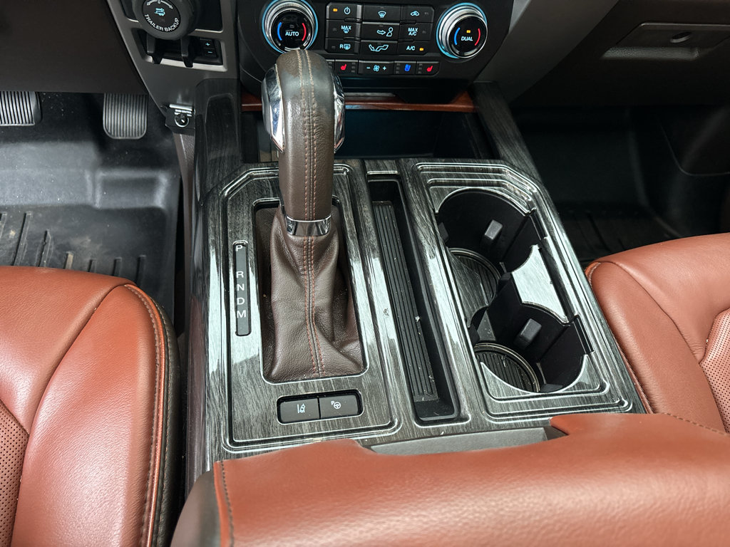 Used 2019 Ford F150 King Ranch w/ Equipment Group 601A Luxury AWD/4WD image 17