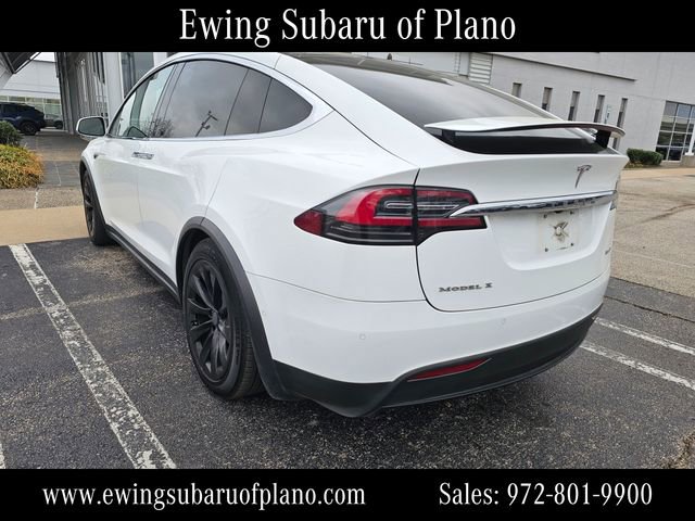 Used 2016 Tesla Model X P90D image 3