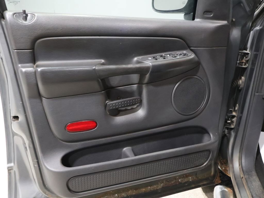 Used 2005 Dodge Ram 1500 Truck SLT w/ Trailer Tow Group image 13