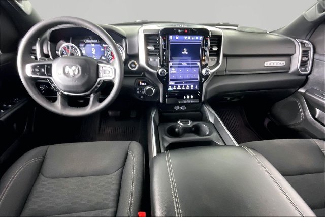 Used 2025 RAM 1500 Big Horn AWD/4WD image 7