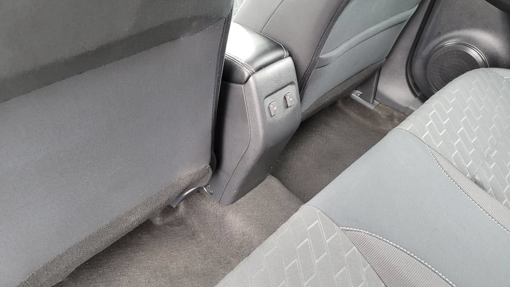 Used 2024 Nissan Kicks SV FWD image 26